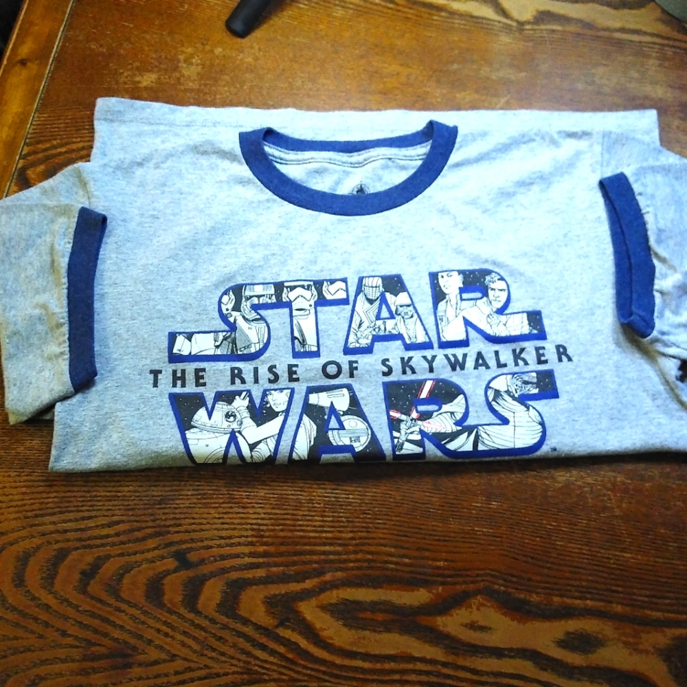 Awesome Disney star wars shirt